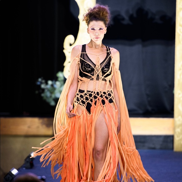 Handmade Corset Macramé Dress - Picture 11 of 17